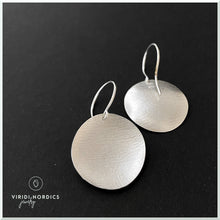 Load image into Gallery viewer, VERNA Dangle earrings