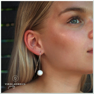 ADELINA Crispy White Drop earrings