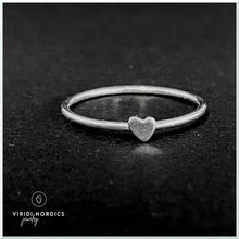 Load image into Gallery viewer, HEART ring